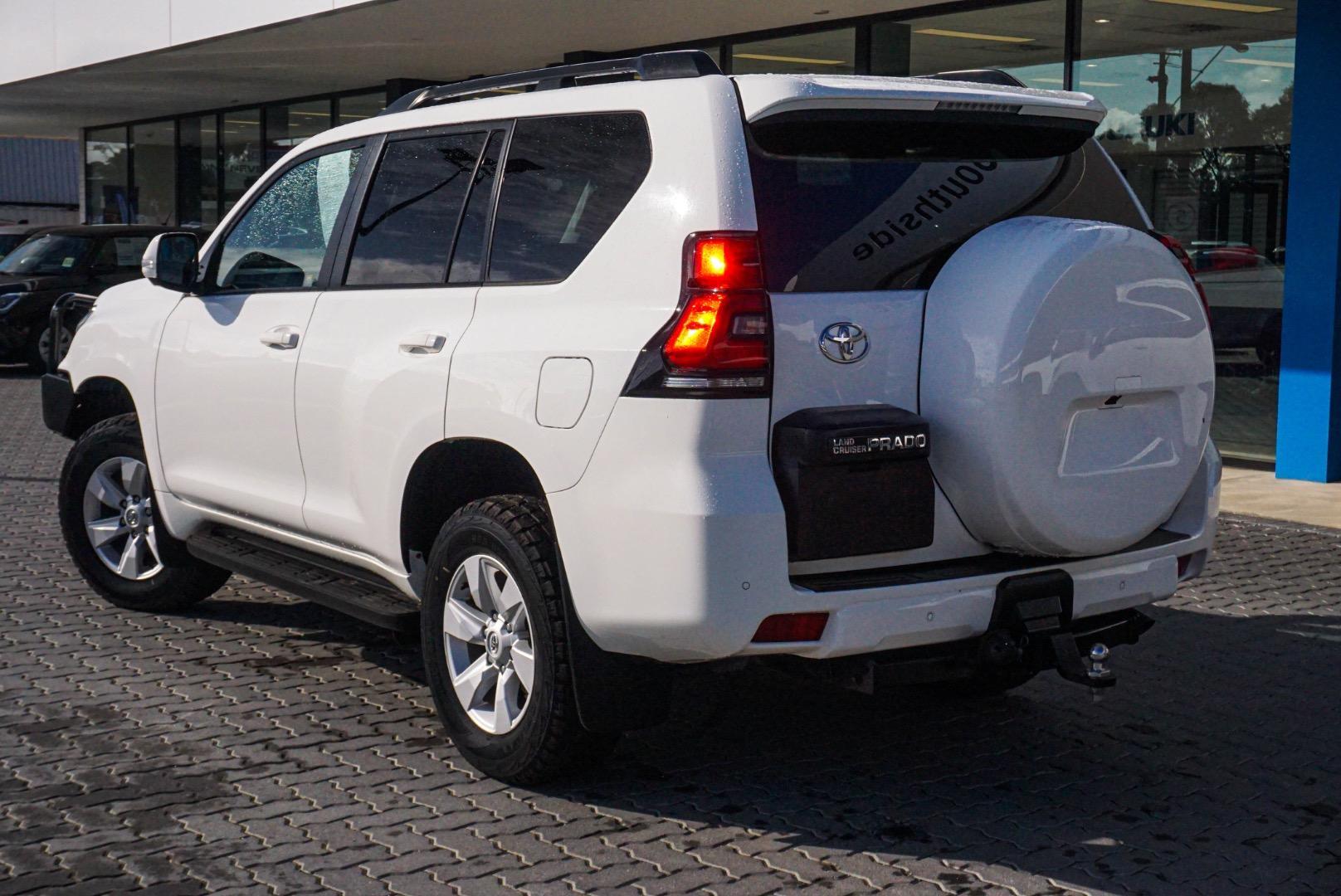 2021 Toyota Landcruiser Prado GXL in White