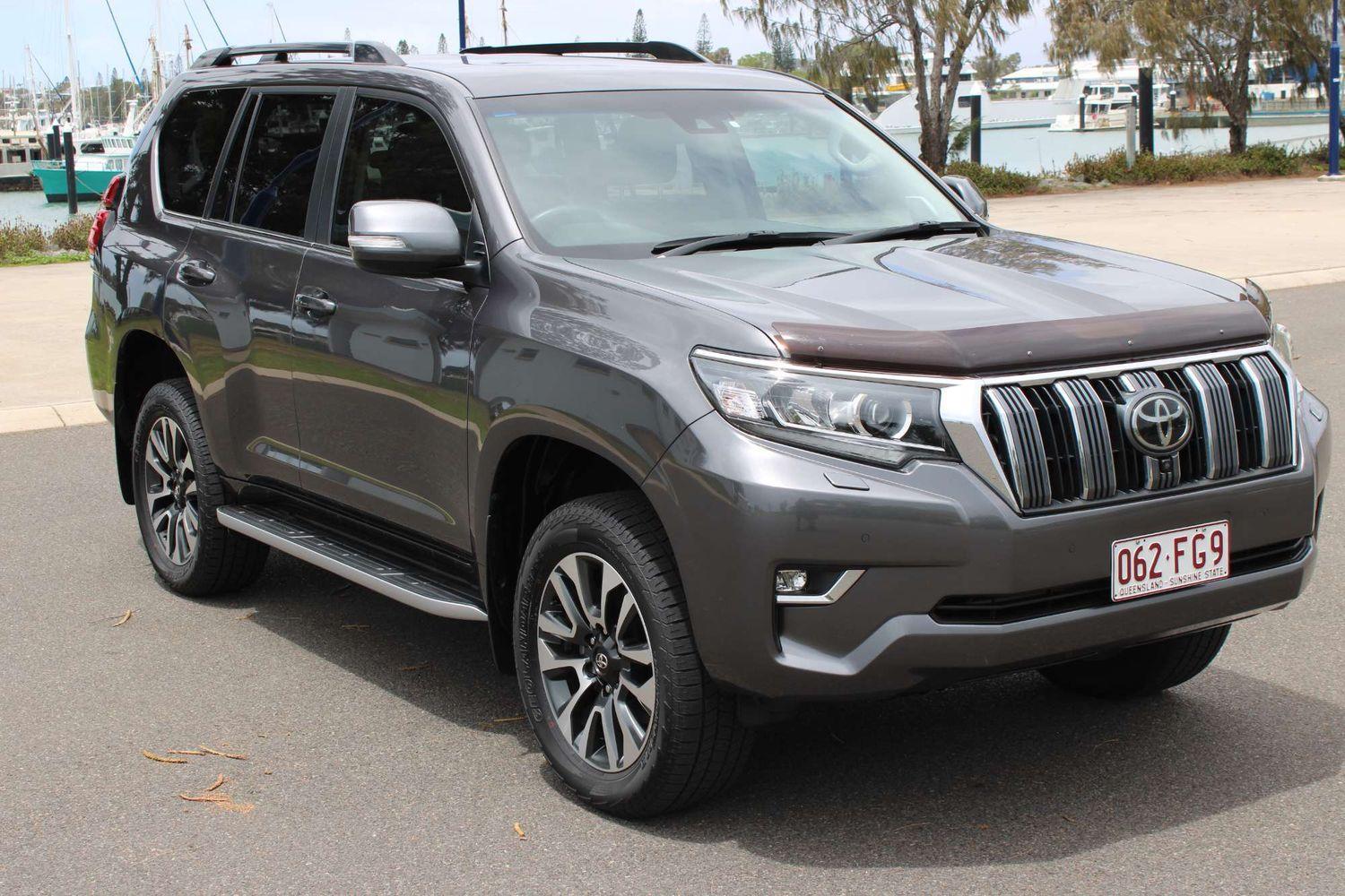 2022 Toyota Landcruiser Prado VX in Silver