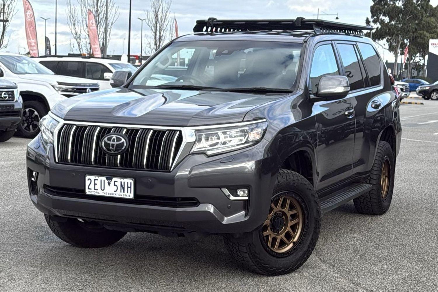 2022 Toyota Landcruiser Prado GXL in Silver