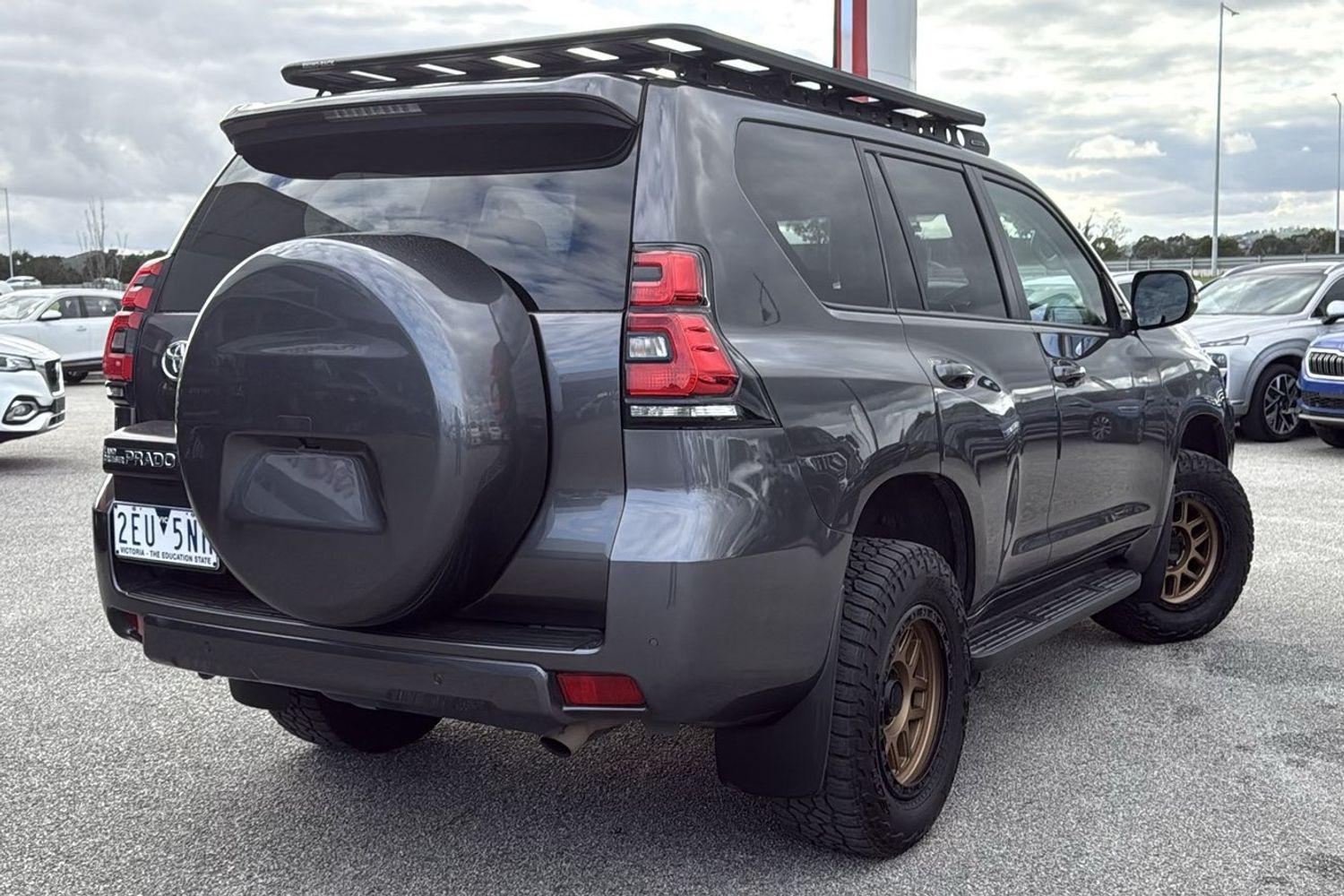 2022 Toyota Landcruiser Prado GXL in Silver