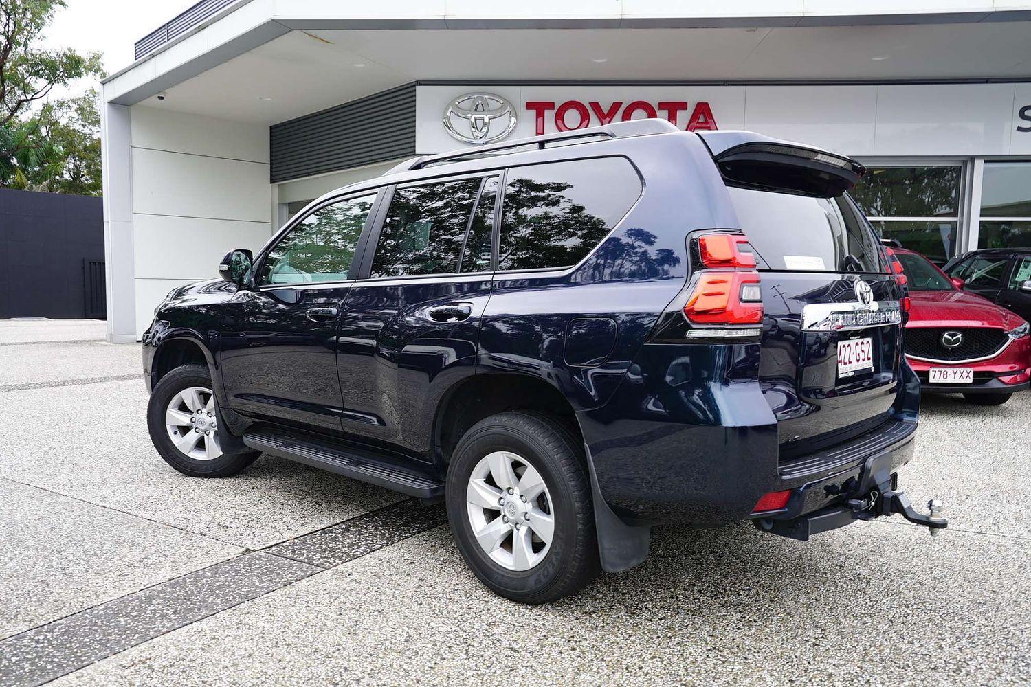 2023 Toyota Landcruiser Prado GXL in Black