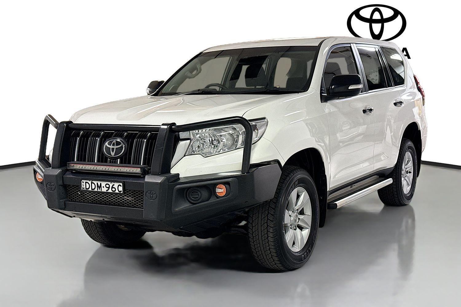 2023 Toyota Landcruiser Prado GX in White