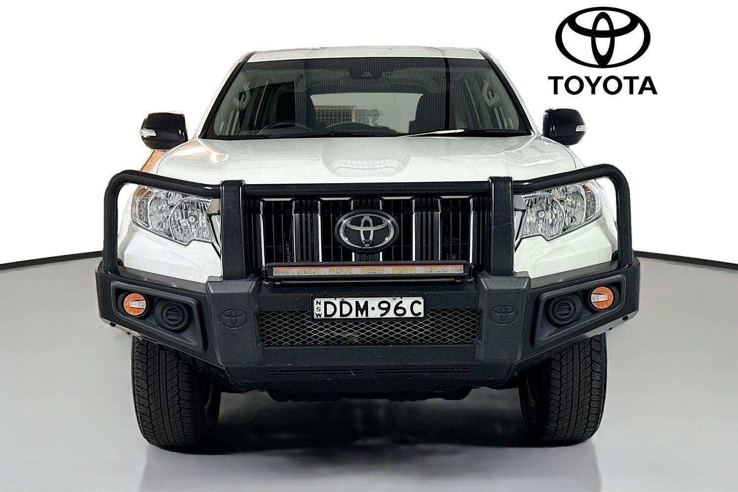 2023 Toyota Landcruiser Prado GX in White