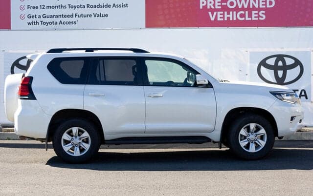 2023 Toyota Landcruiser Prado GXL in White