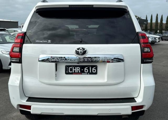 2023 Toyota Landcruiser Prado VX in White