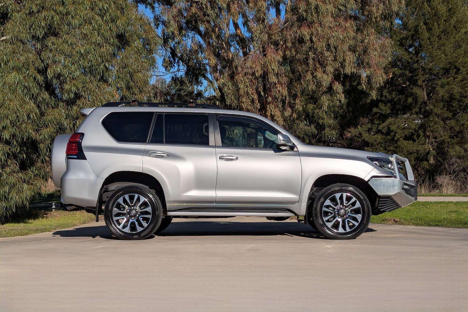 2023 Toyota Landcruiser Prado VX in Silver