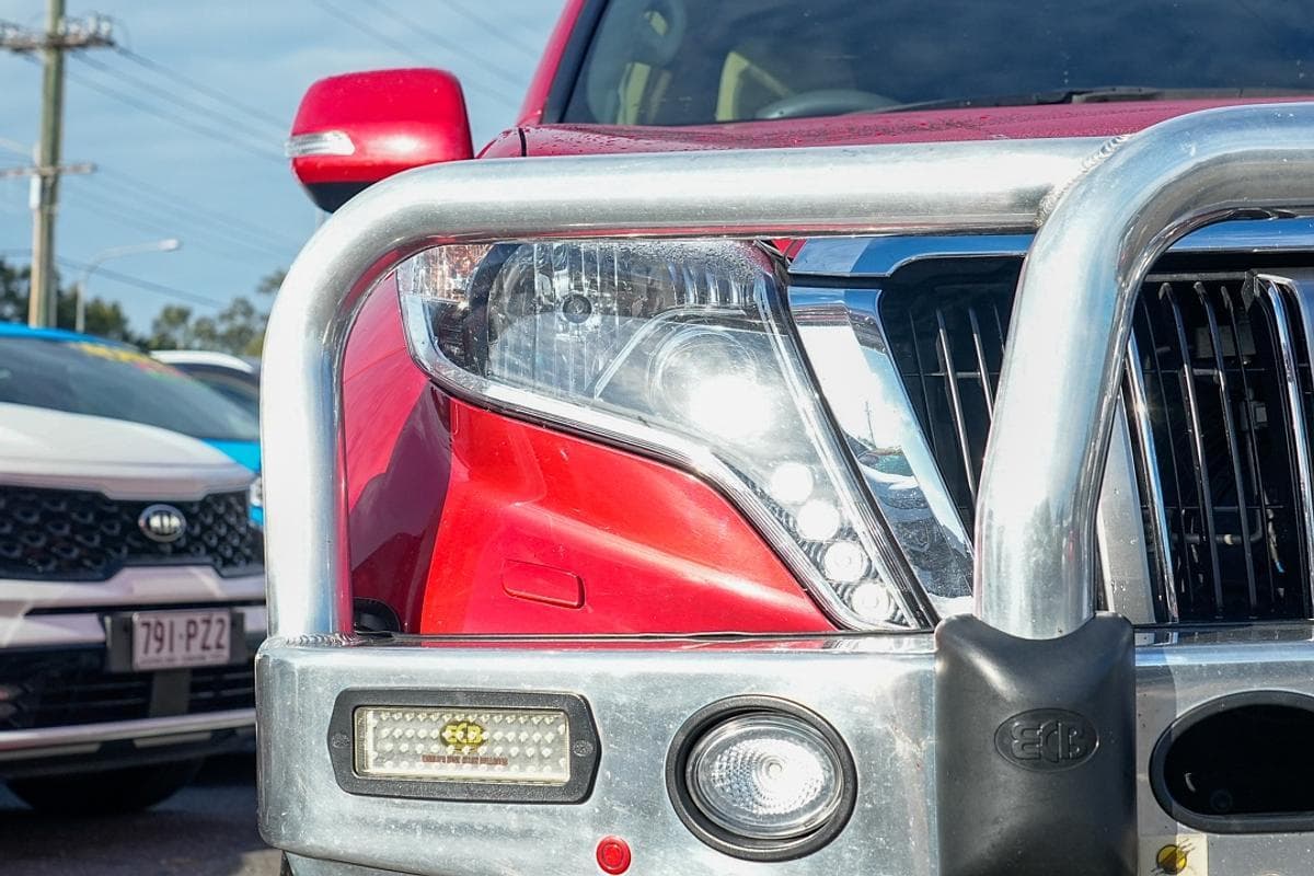 2015 Toyota Landcruiser Prado VX in Red