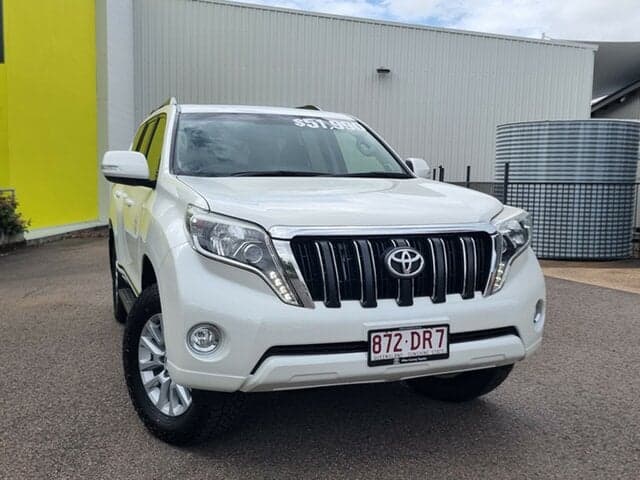 2017 Toyota Landcruiser Prado SE in White