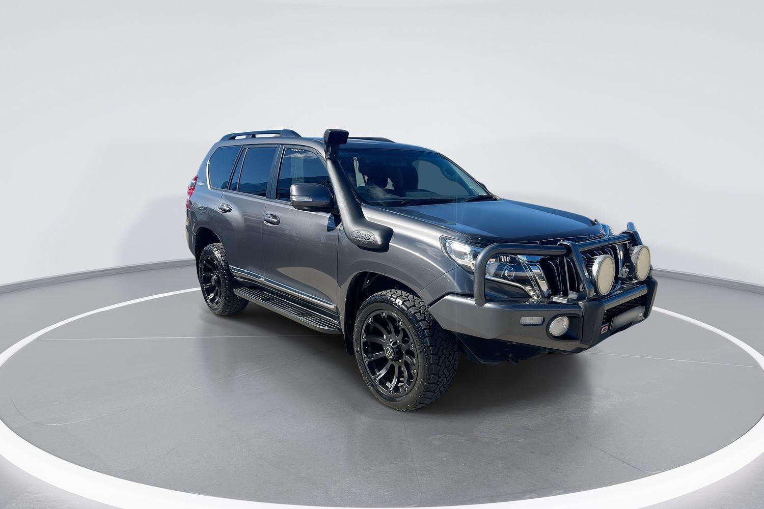 2017 Toyota Landcruiser Prado SE in Silver