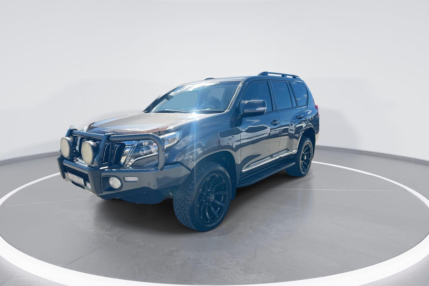2017 Toyota Landcruiser Prado SE in Silver