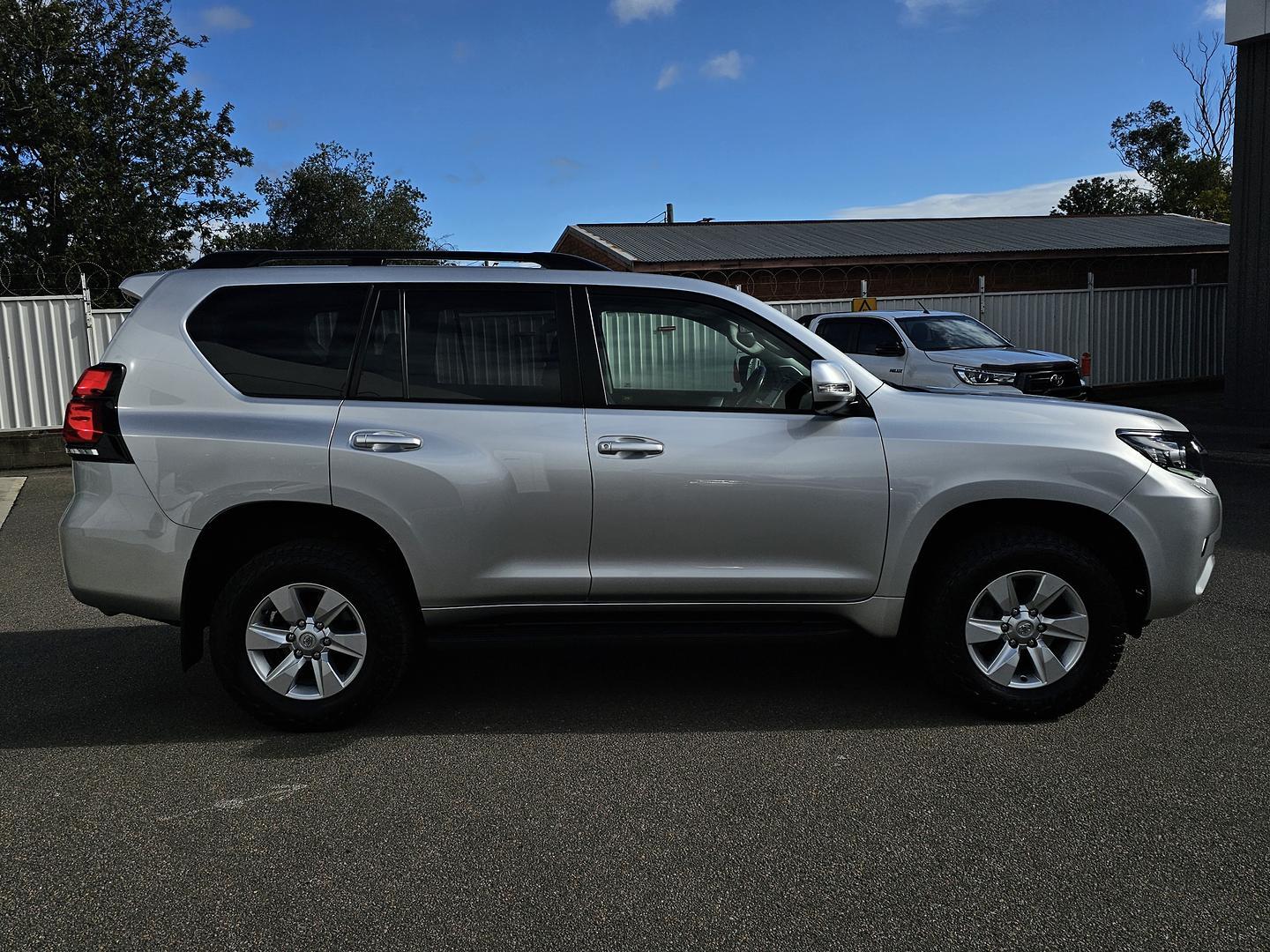 2020 Toyota Landcruiser Prado GXL in Silver