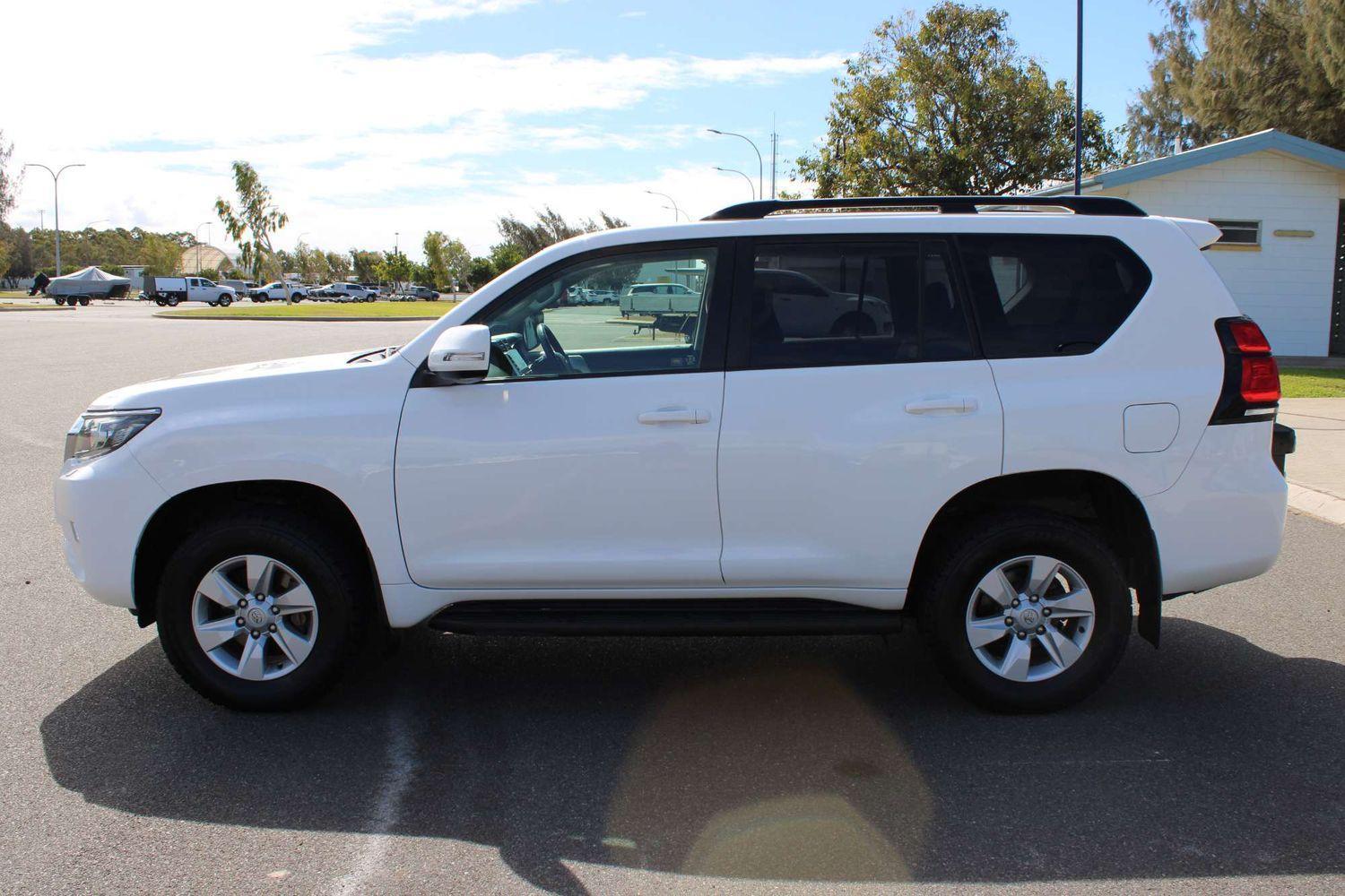 2022 Toyota Landcruiser Prado GXL in White