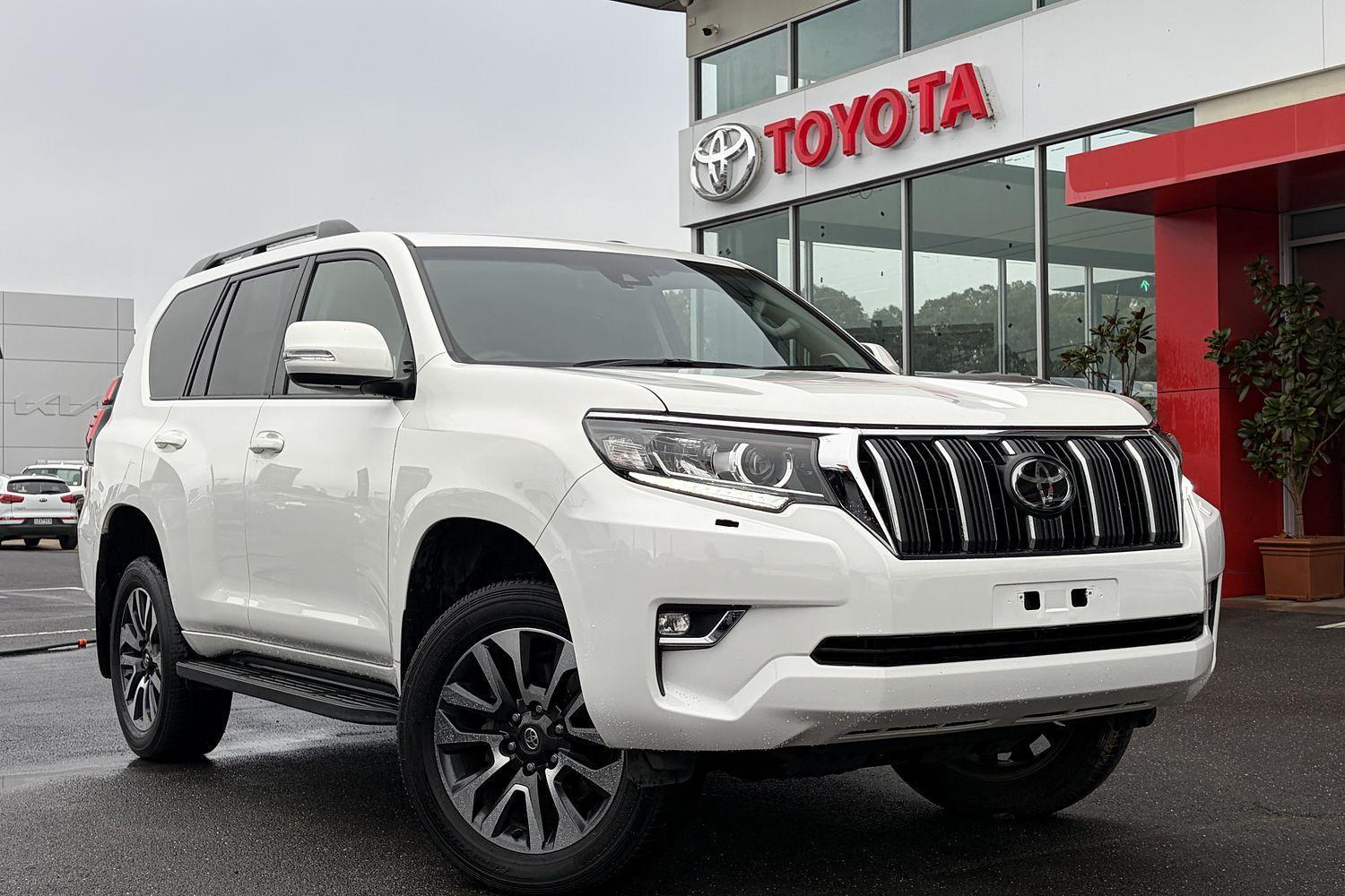 2022 Toyota Landcruiser Prado GXL in White