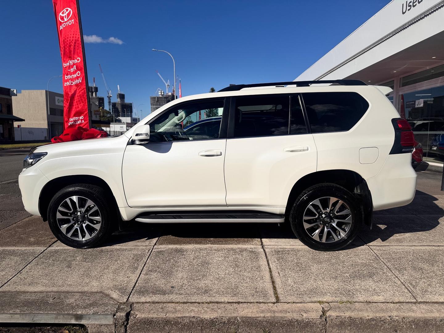 2023 Toyota Landcruiser Prado VX in White