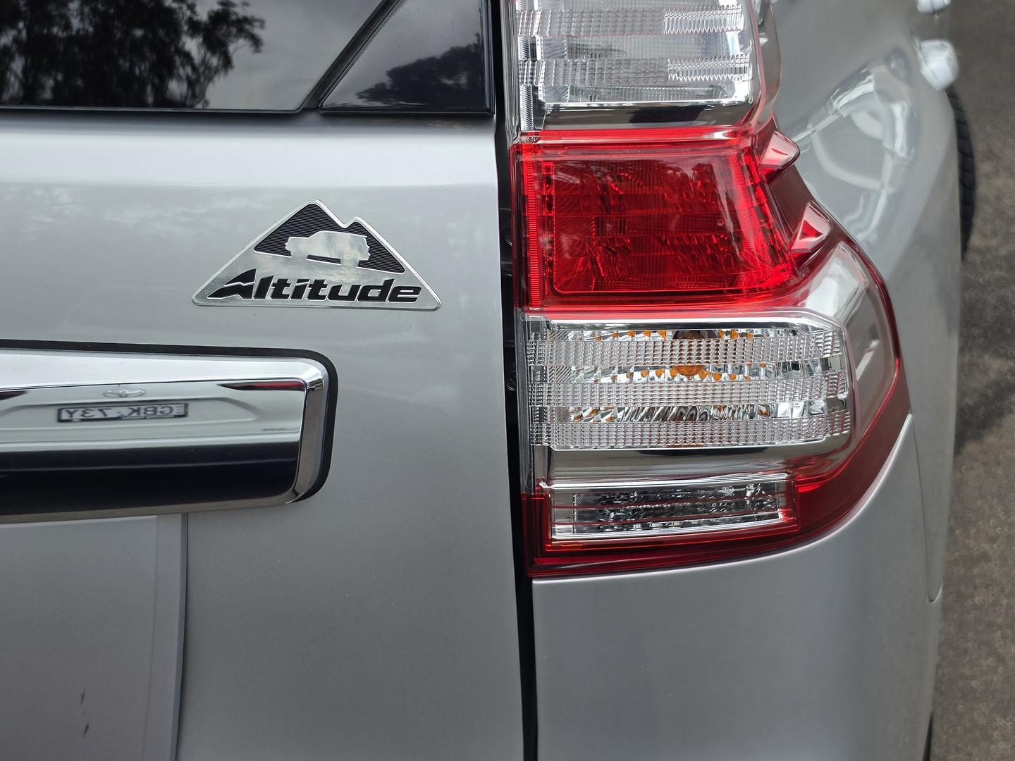 2017 Toyota Landcruiser Prado SE in Silver