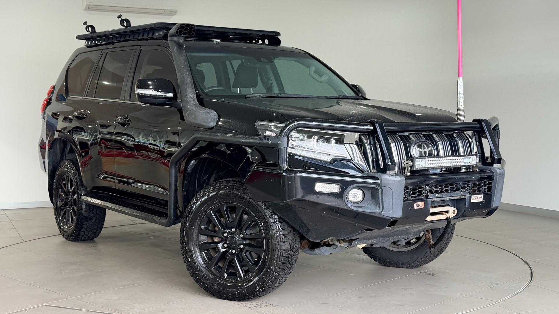 2018 Toyota Landcruiser Prado VX in Black