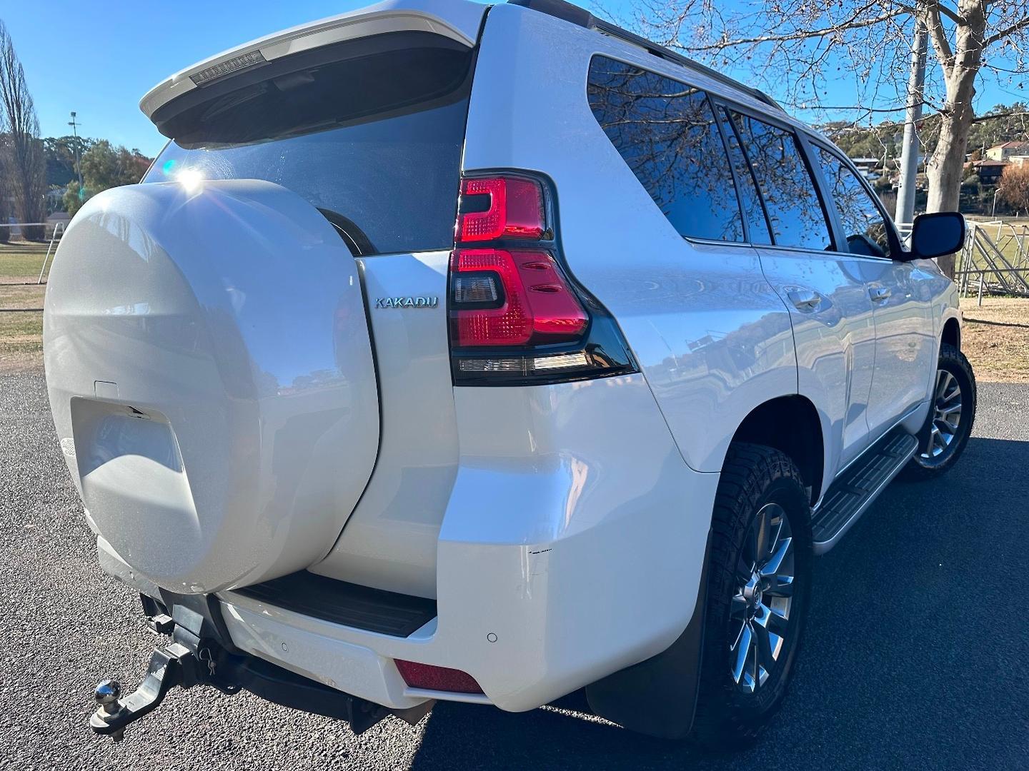 2019 Toyota Landcruiser Prado Kakadu in White