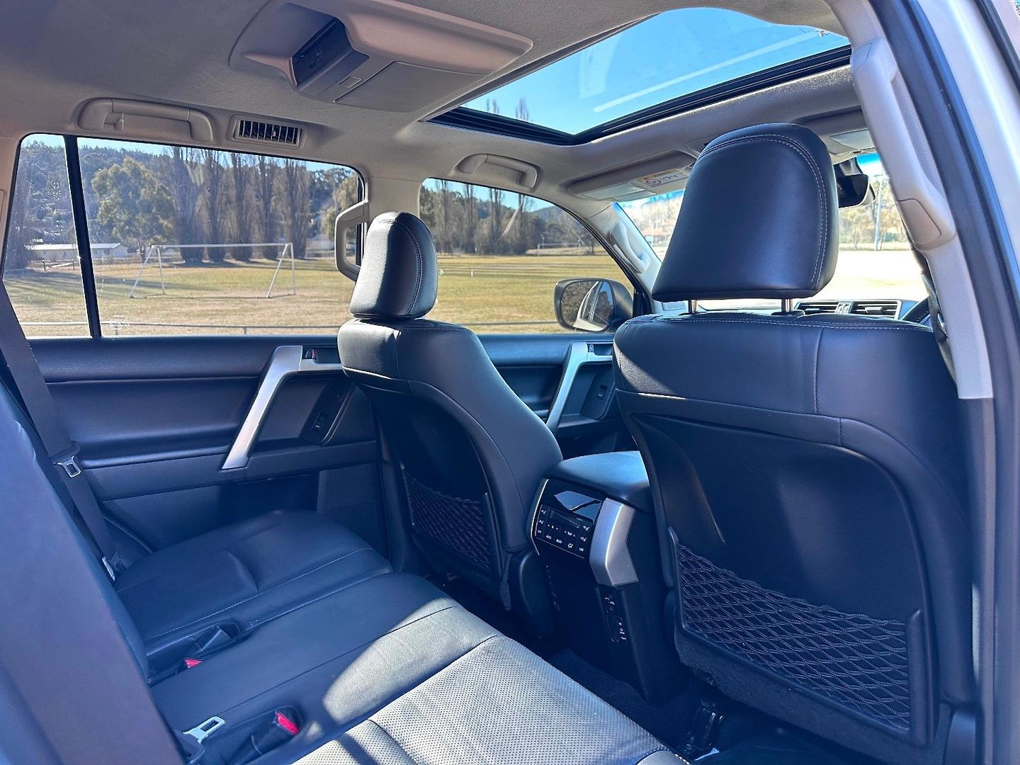 2019 Toyota Landcruiser Prado Kakadu in White