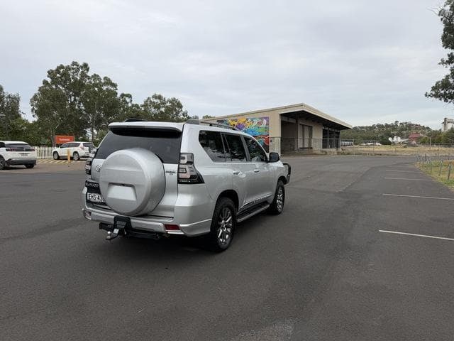 2020 Toyota Landcruiser Prado Kakadu in Silver