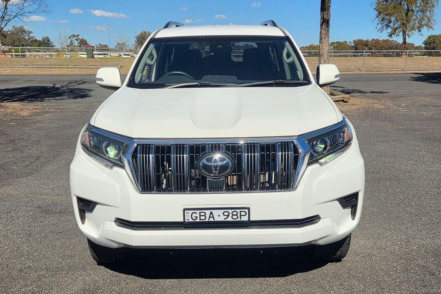 2020 Toyota Landcruiser Prado GXL in Glacier White