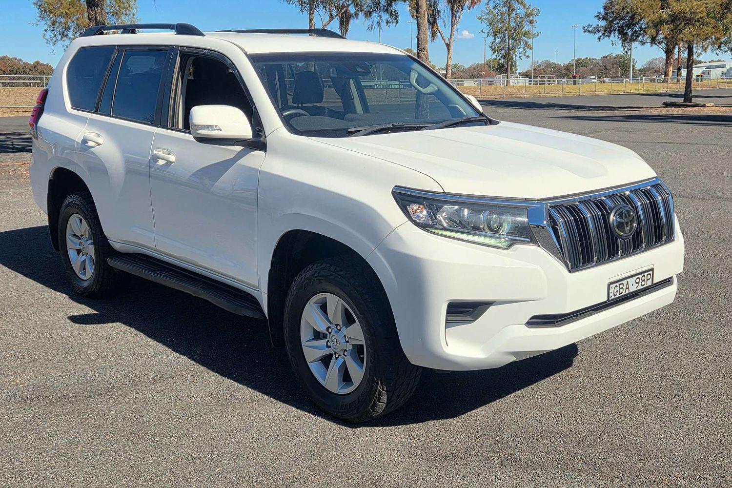 2020 Toyota Landcruiser Prado GXL in Glacier White