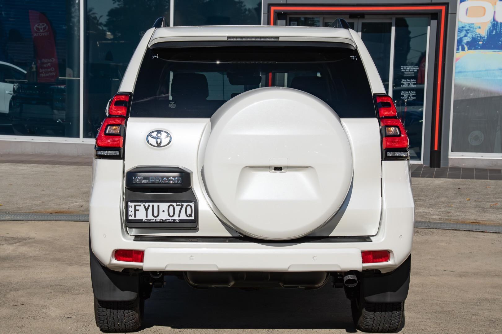 2021 Toyota Landcruiser Prado VX in White