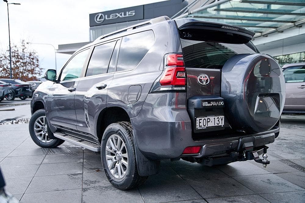 2021 Toyota Landcruiser Prado VX in Silver