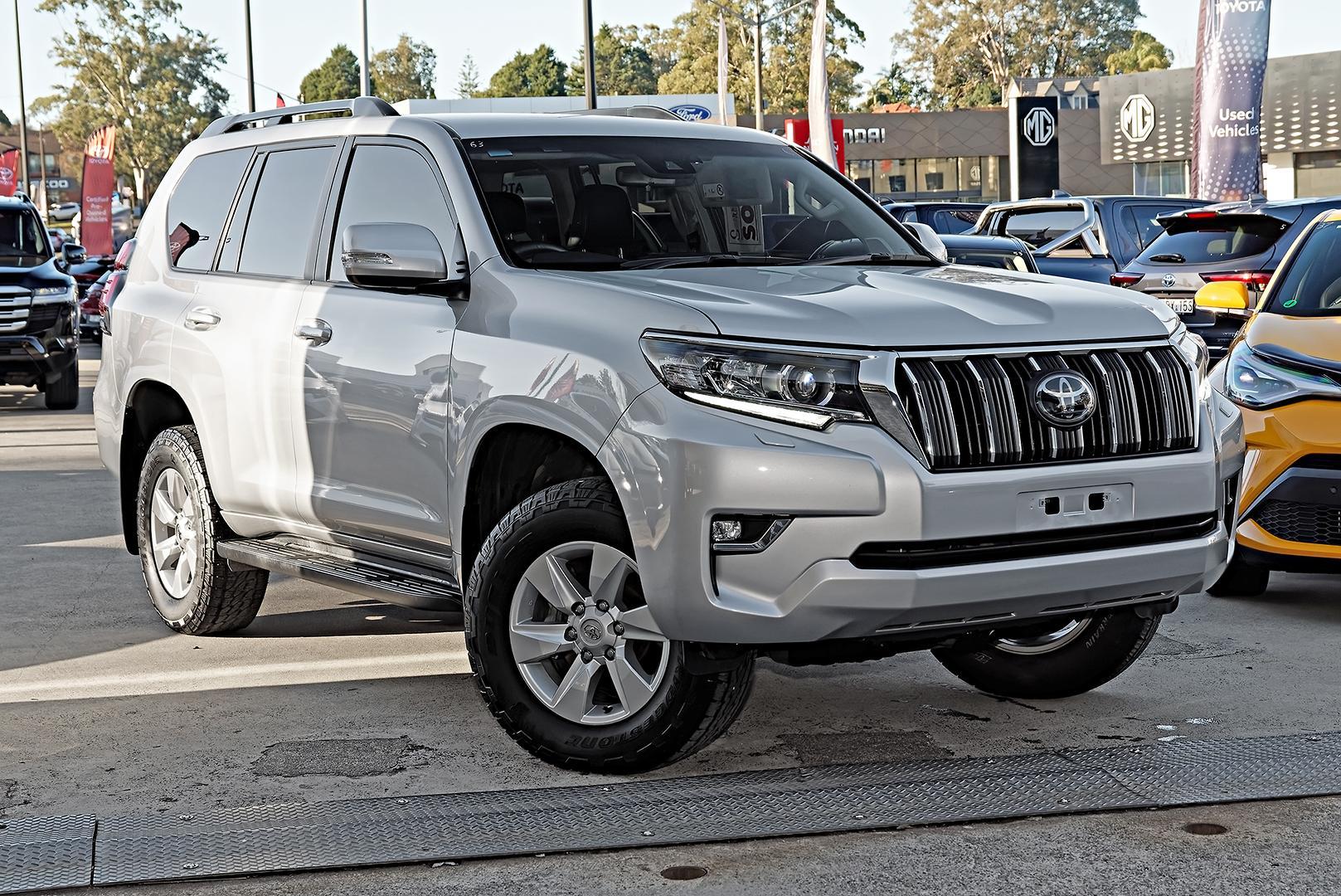2023 Toyota Landcruiser Prado GXL in Silver