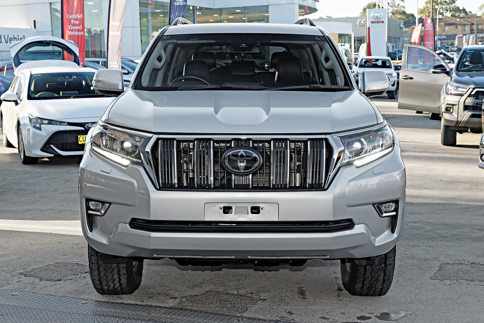 2023 Toyota Landcruiser Prado GXL in Silver