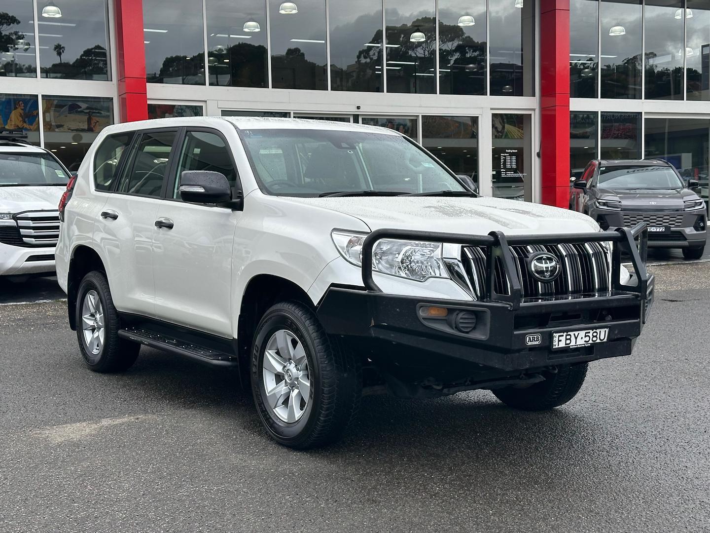 2023 Toyota Landcruiser Prado GX in White
