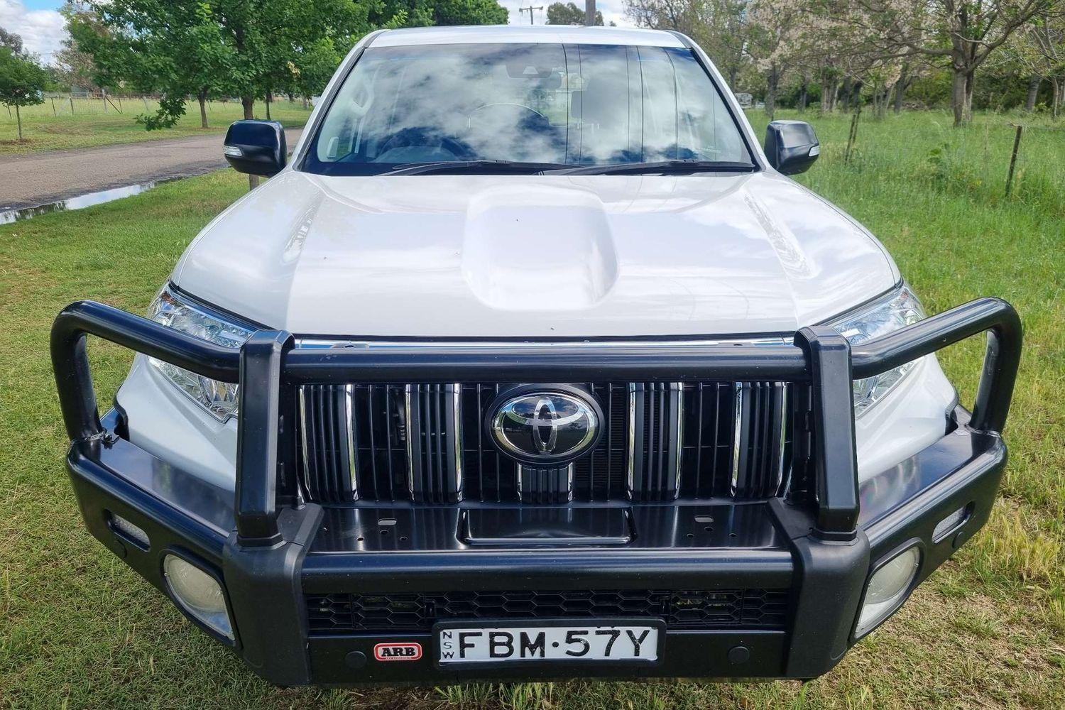 2023 Toyota Landcruiser Prado GX in White