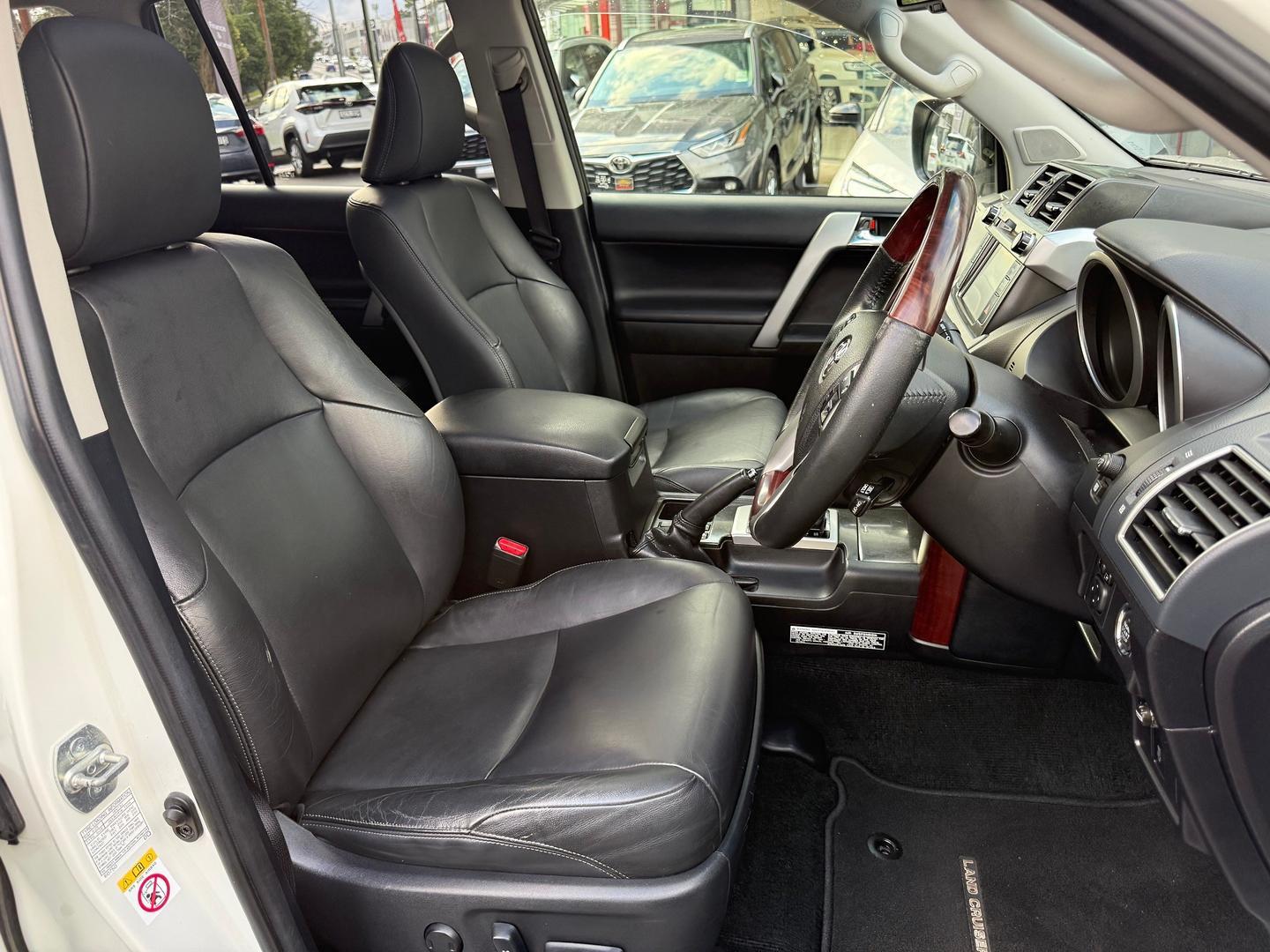 2016 Toyota Landcruiser Prado Kakadu in White