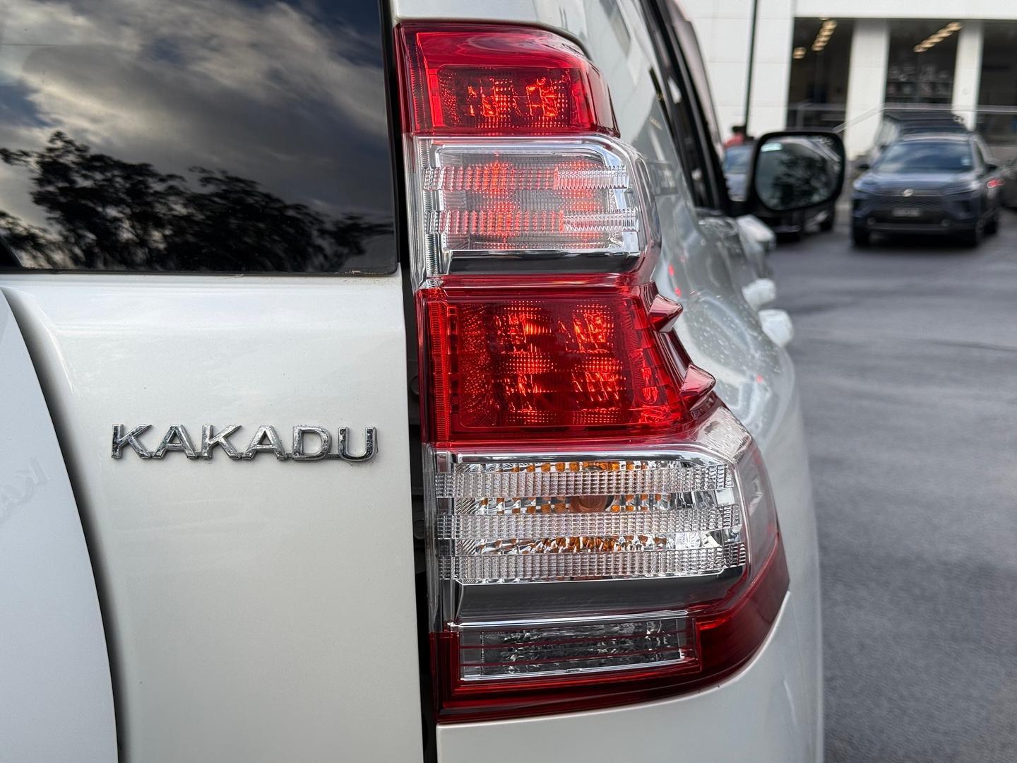 2016 Toyota Landcruiser Prado Kakadu in White