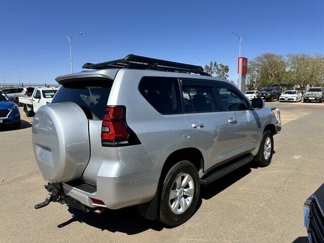 2018 Toyota Landcruiser Prado GXL in Silver