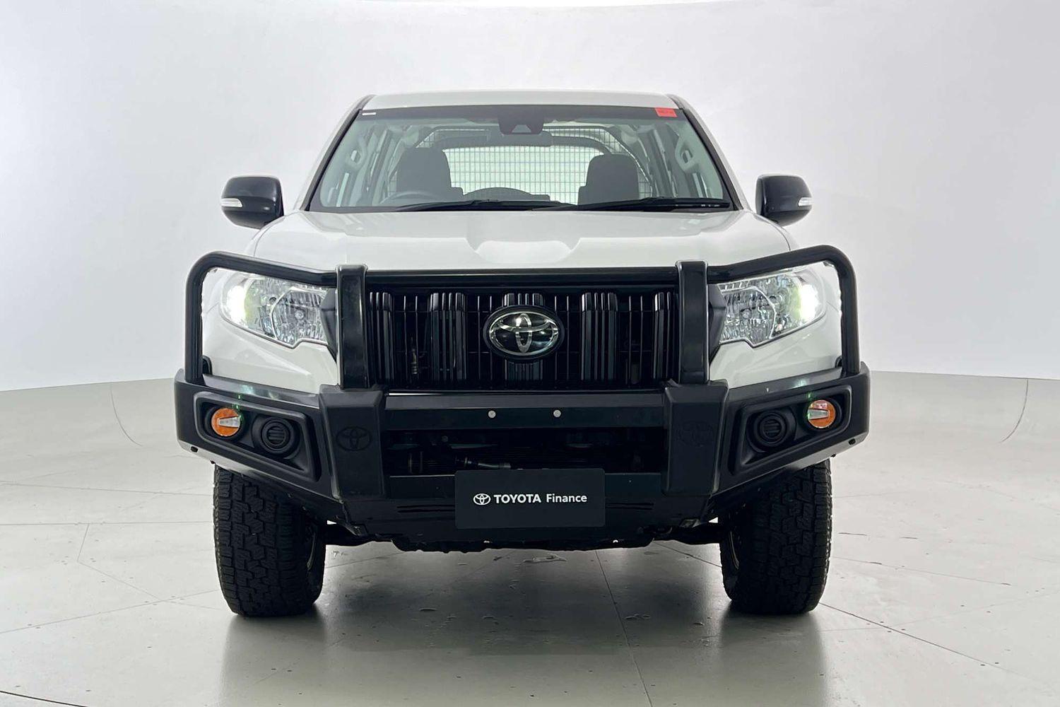 2019 Toyota Landcruiser Prado GX in White
