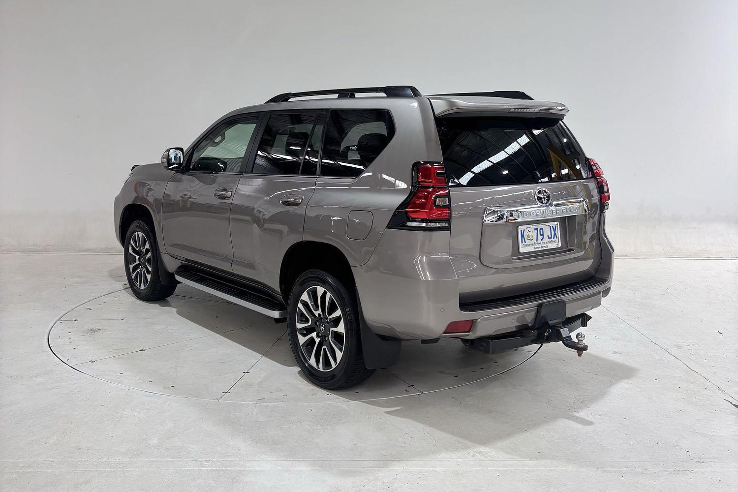 2022 Toyota Landcruiser Prado VX in Bronze