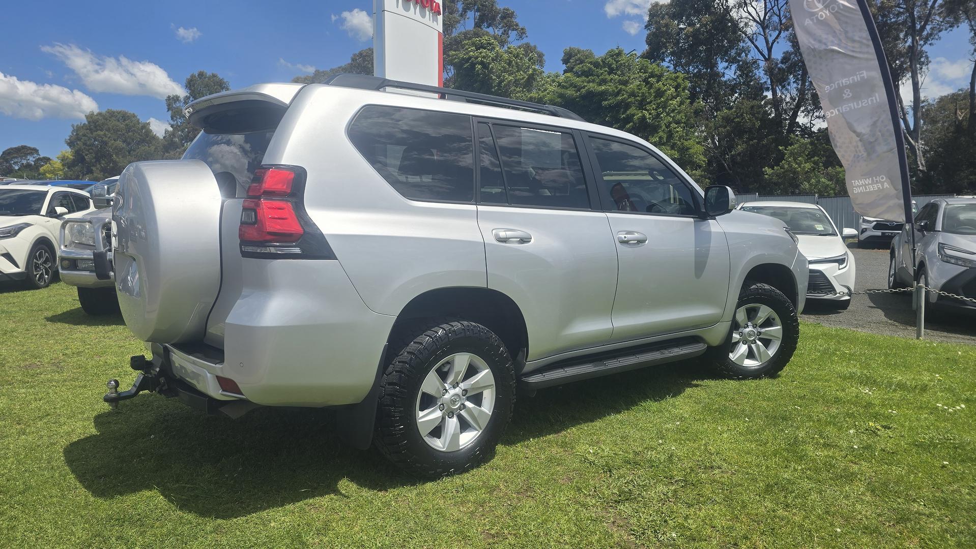 2022 Toyota Landcruiser Prado GXL in Silver