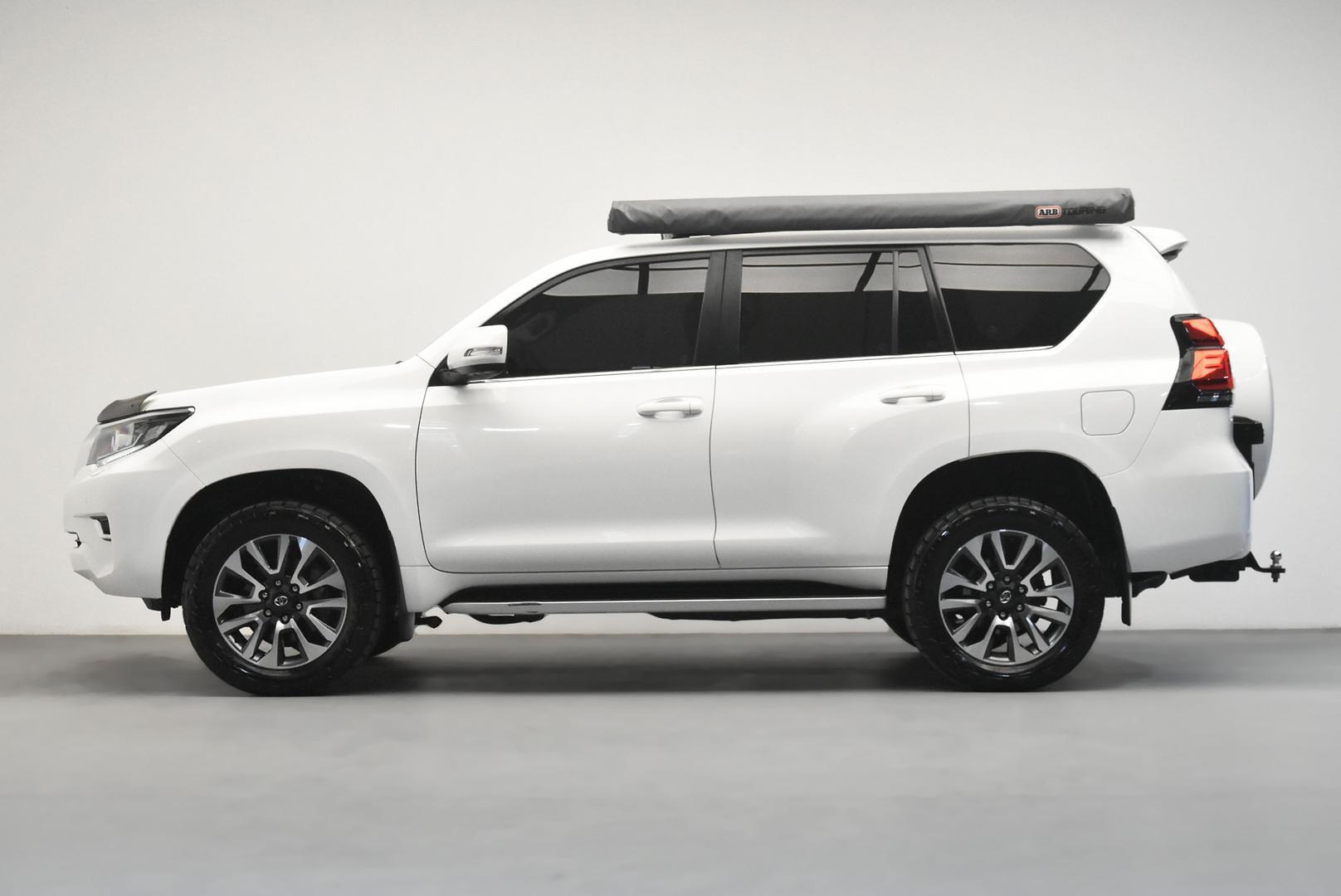 2022 Toyota Landcruiser Prado VX in White