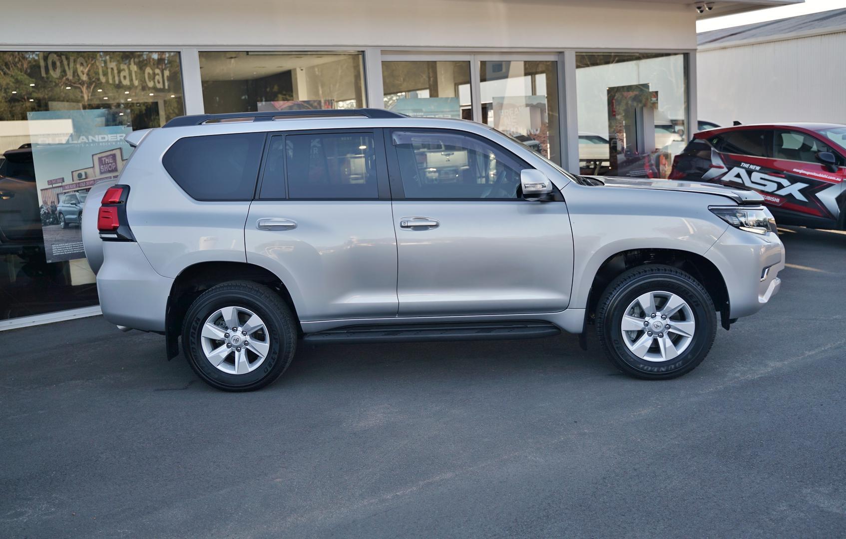 2022 Toyota Landcruiser Prado GXL in Silver
