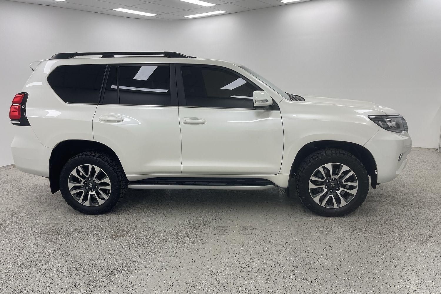 2023 Toyota Landcruiser Prado VX in White