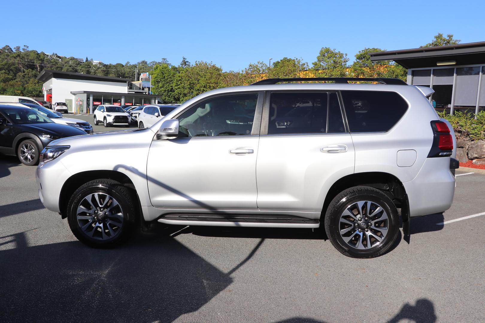 2023 Toyota Landcruiser Prado VX in Silver