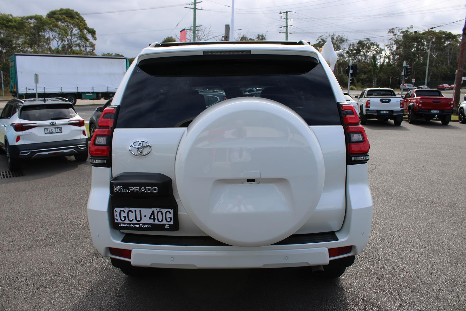 2023 Toyota Landcruiser Prado VX in White