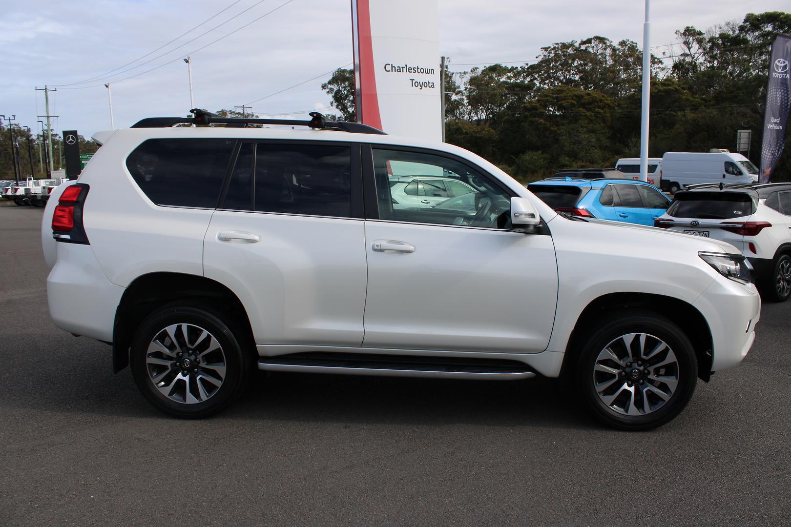 2023 Toyota Landcruiser Prado VX in White