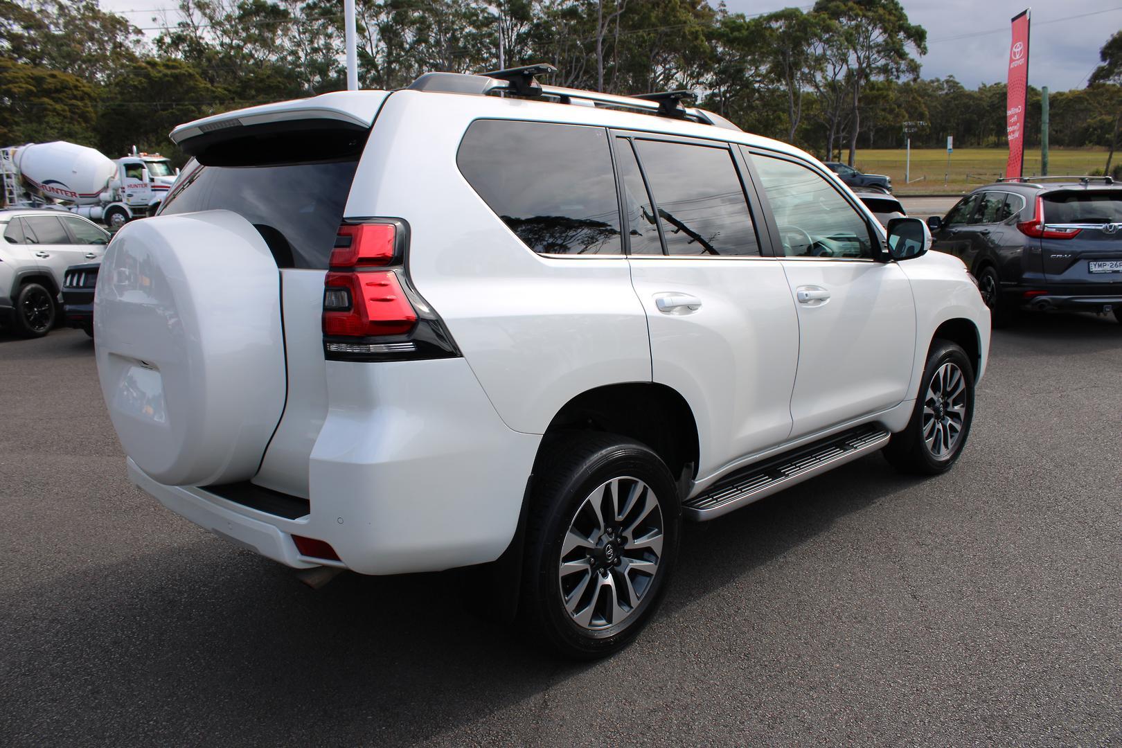 2023 Toyota Landcruiser Prado VX in White