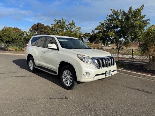 2016 Toyota Landcruiser Prado VX in White