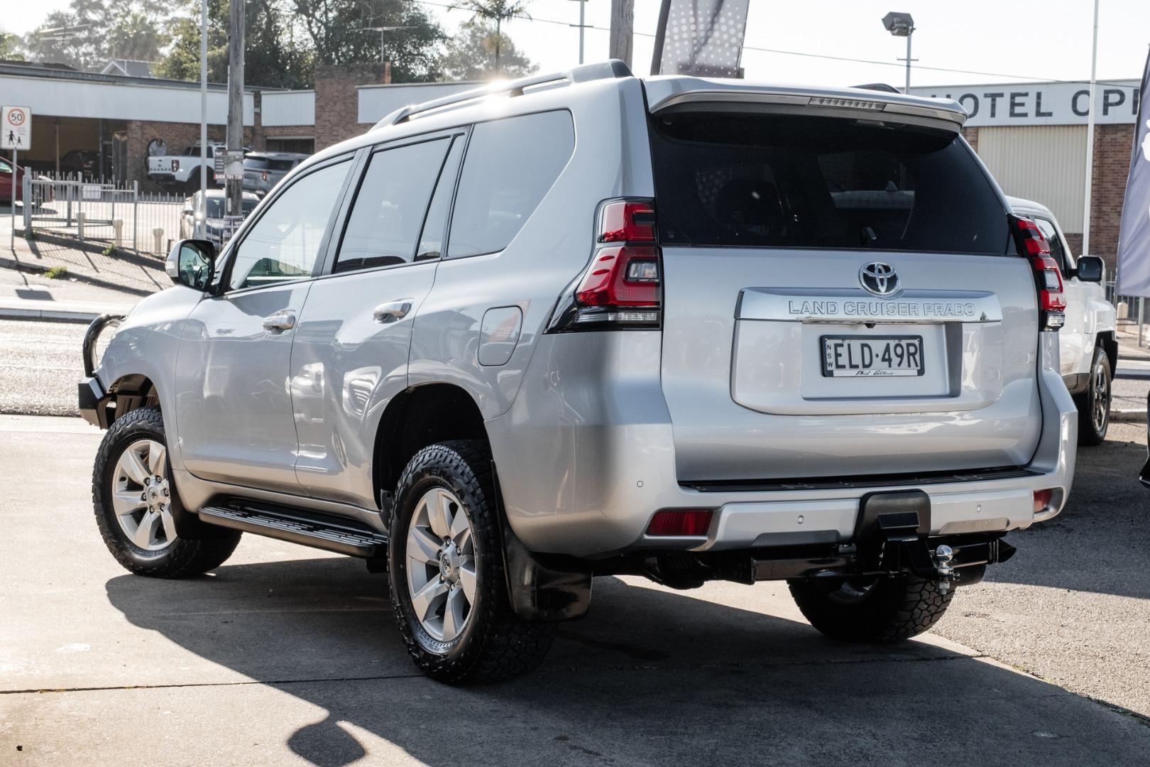 2021 Toyota Landcruiser Prado GXL in Silver