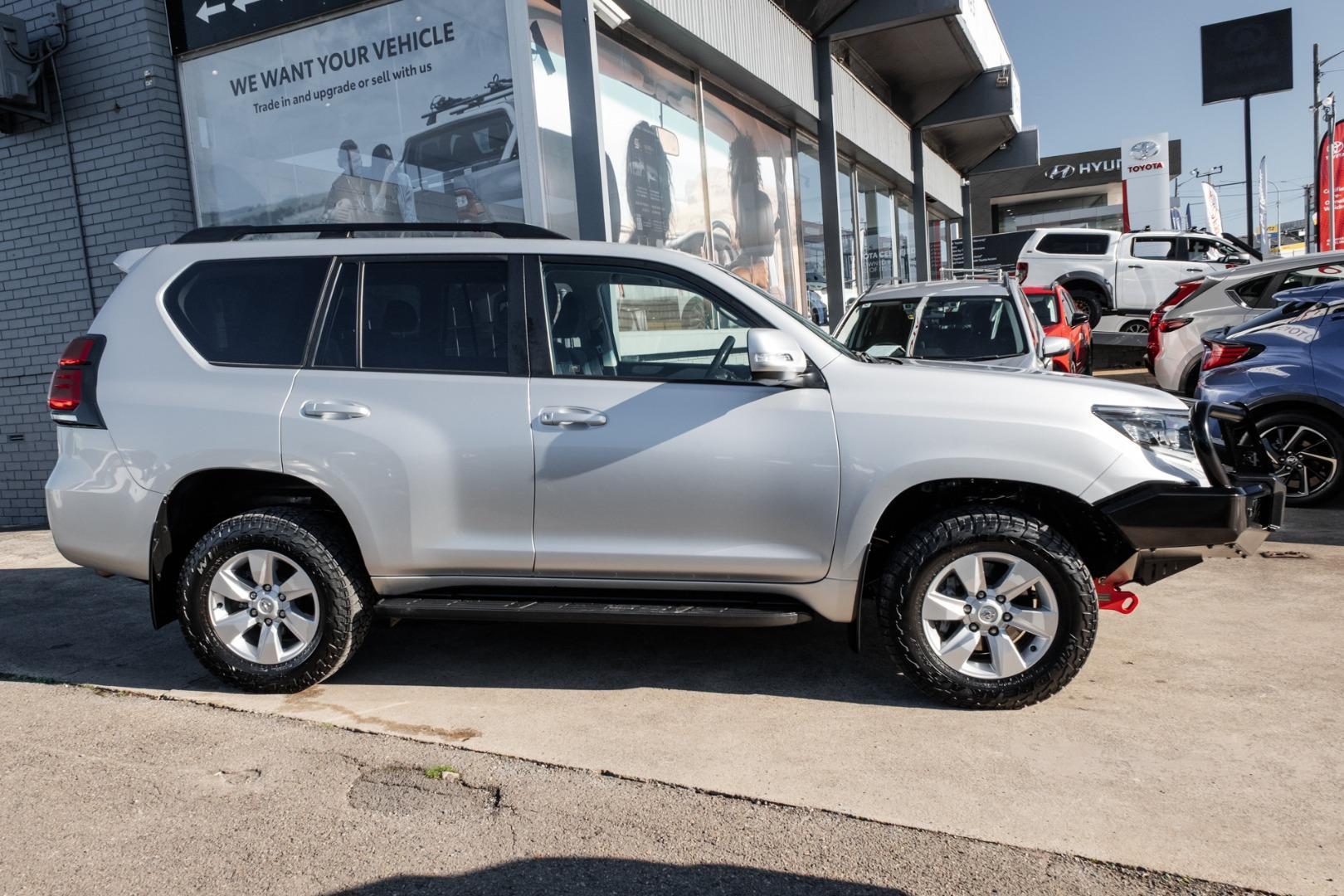 2021 Toyota Landcruiser Prado GXL in Silver