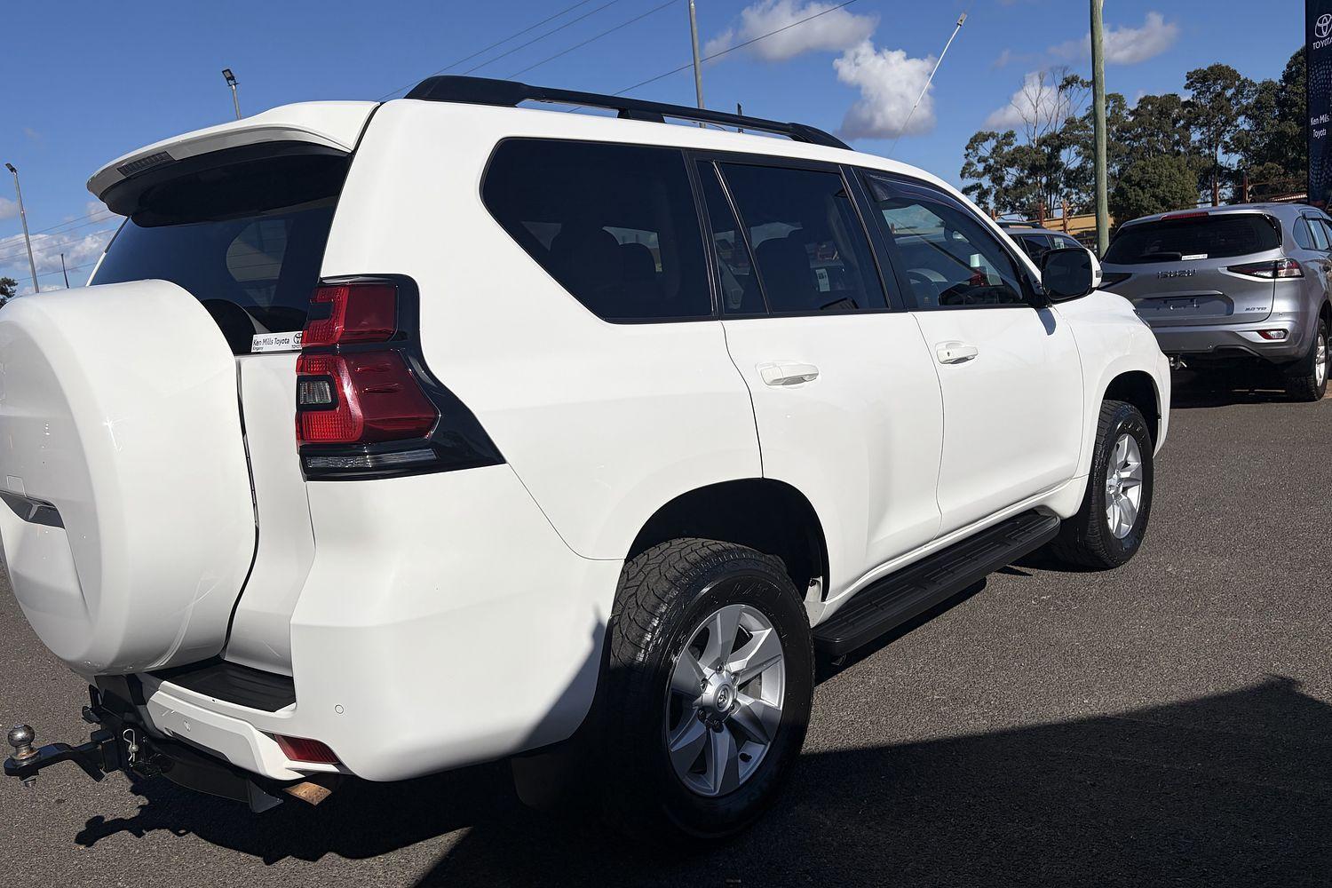 2021 Toyota Landcruiser Prado GXL in White