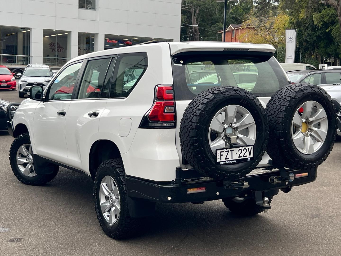 2021 Toyota Landcruiser Prado GX in White