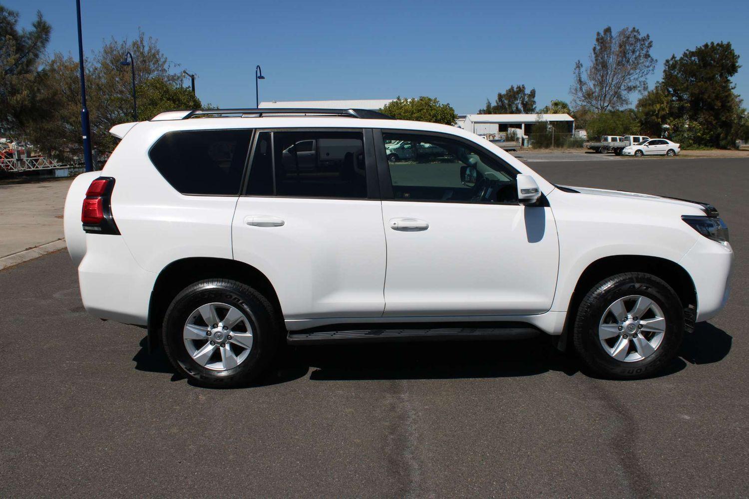 2022 Toyota Landcruiser Prado GXL in White